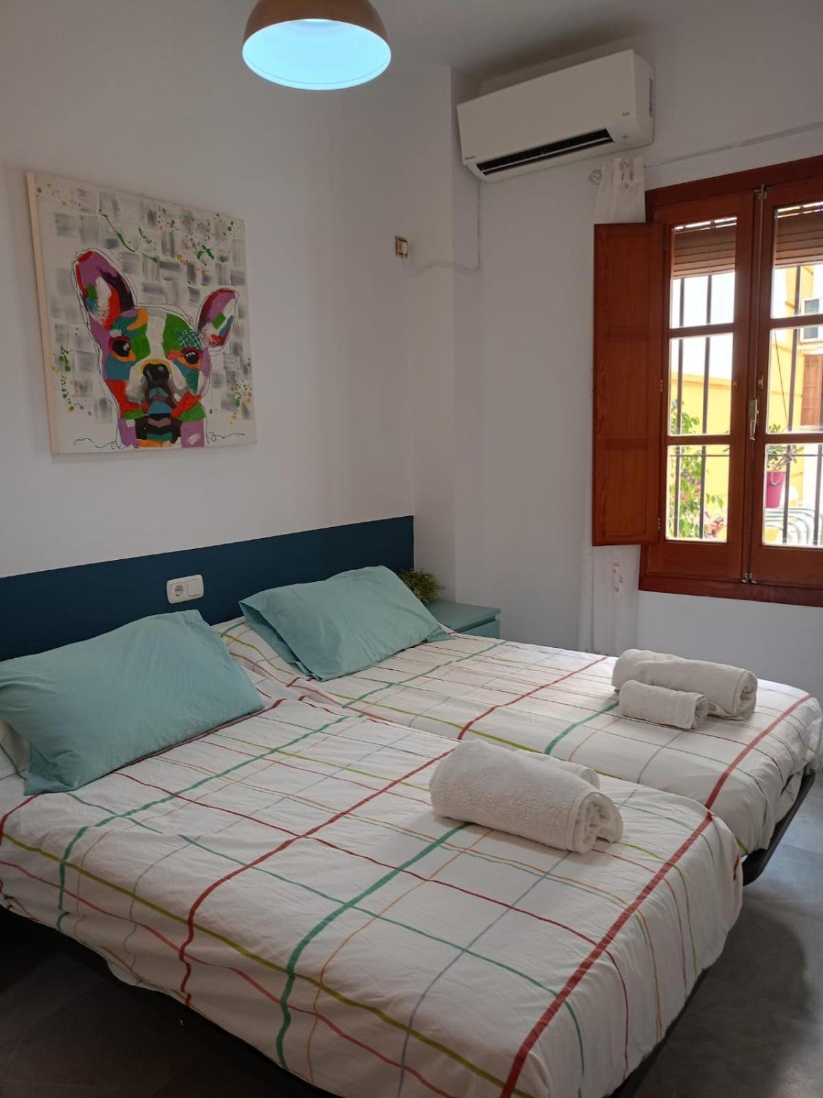 Apartamento Duenas Севиля Екстериор снимка