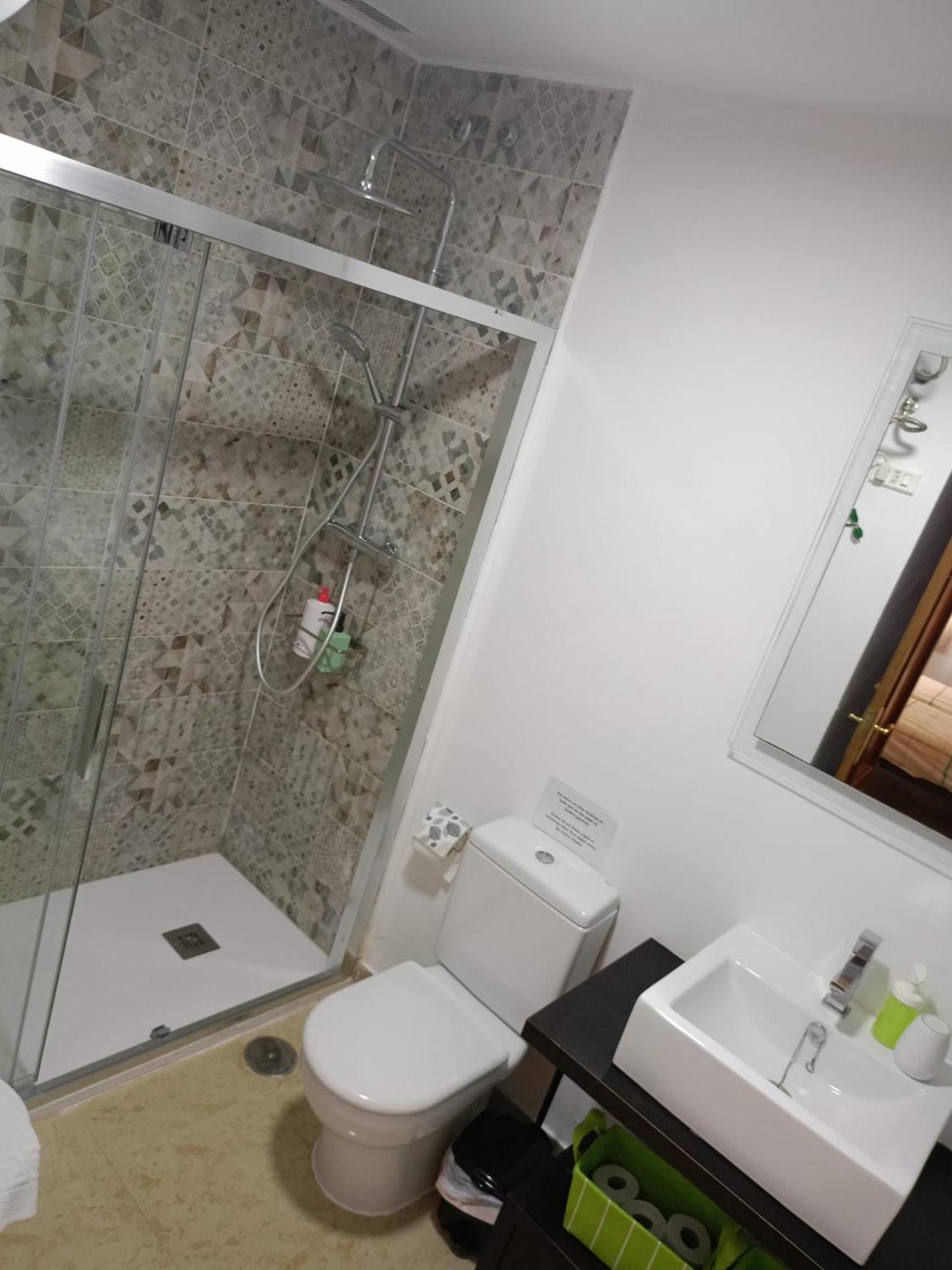 Apartamento Duenas Севиля Екстериор снимка